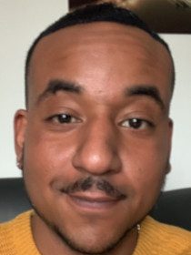 Charlie Yearwood logo