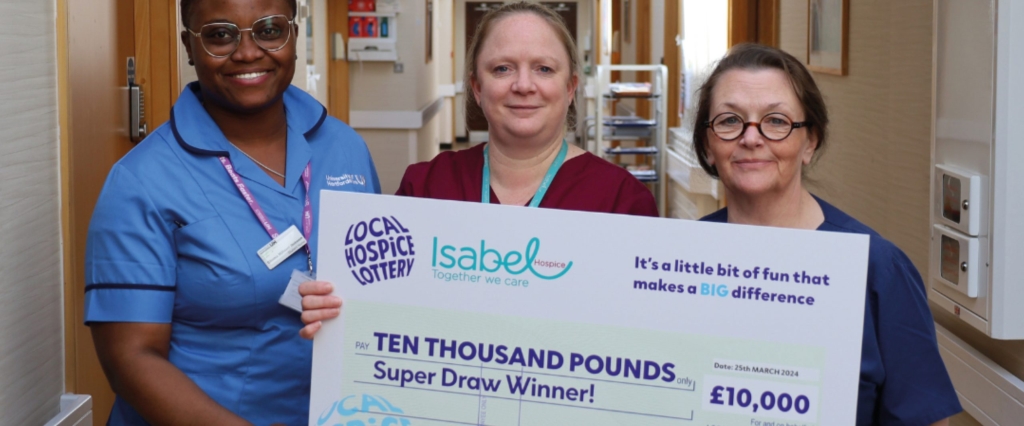 £10,000 Super Draw WIN donated to Isabel Hospice!
